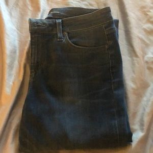 Fitted, comfy, skinny jeans by Joe’s Jeans!